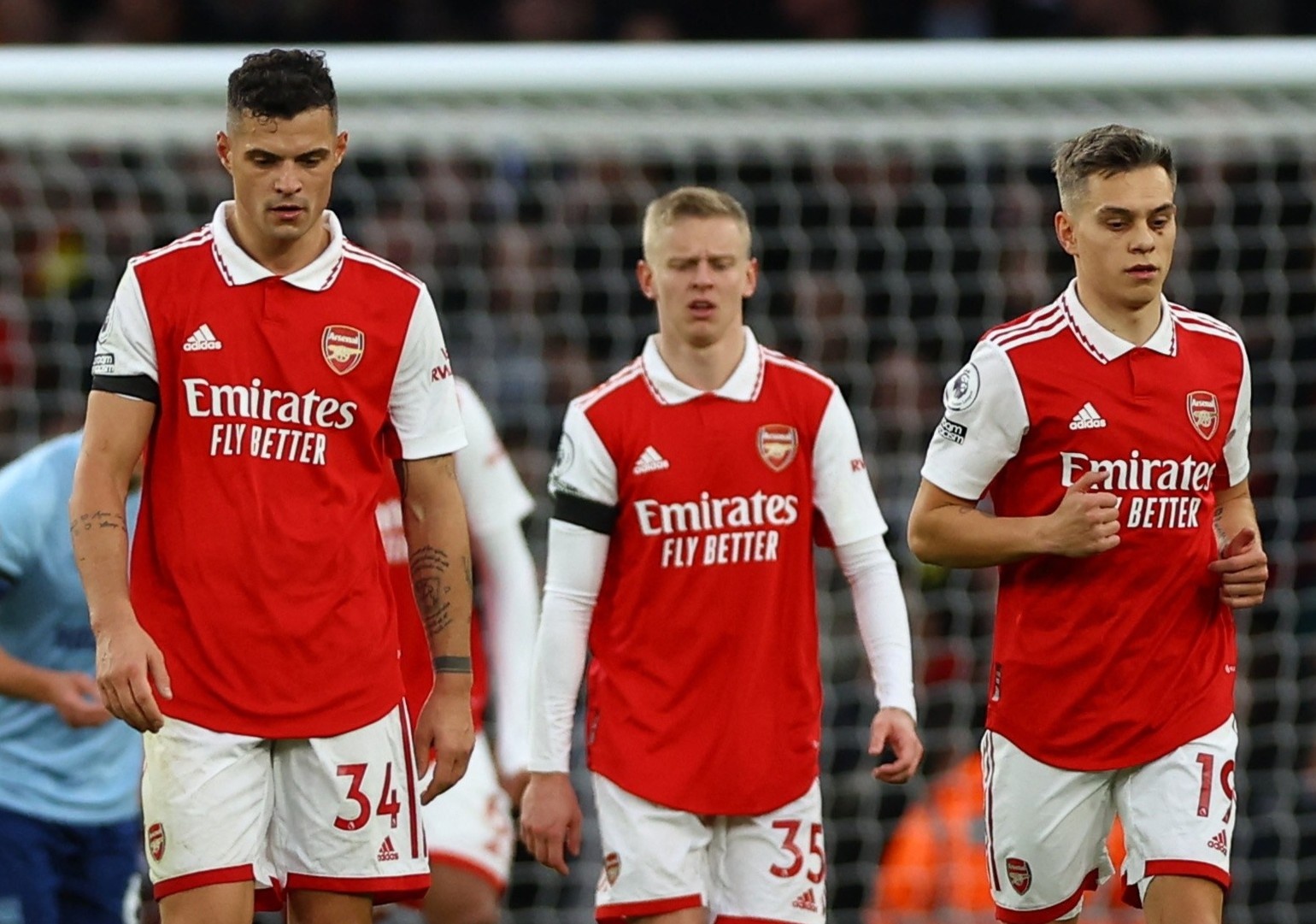 Arsenal khong thang tran thu ba lien tiep hinh anh