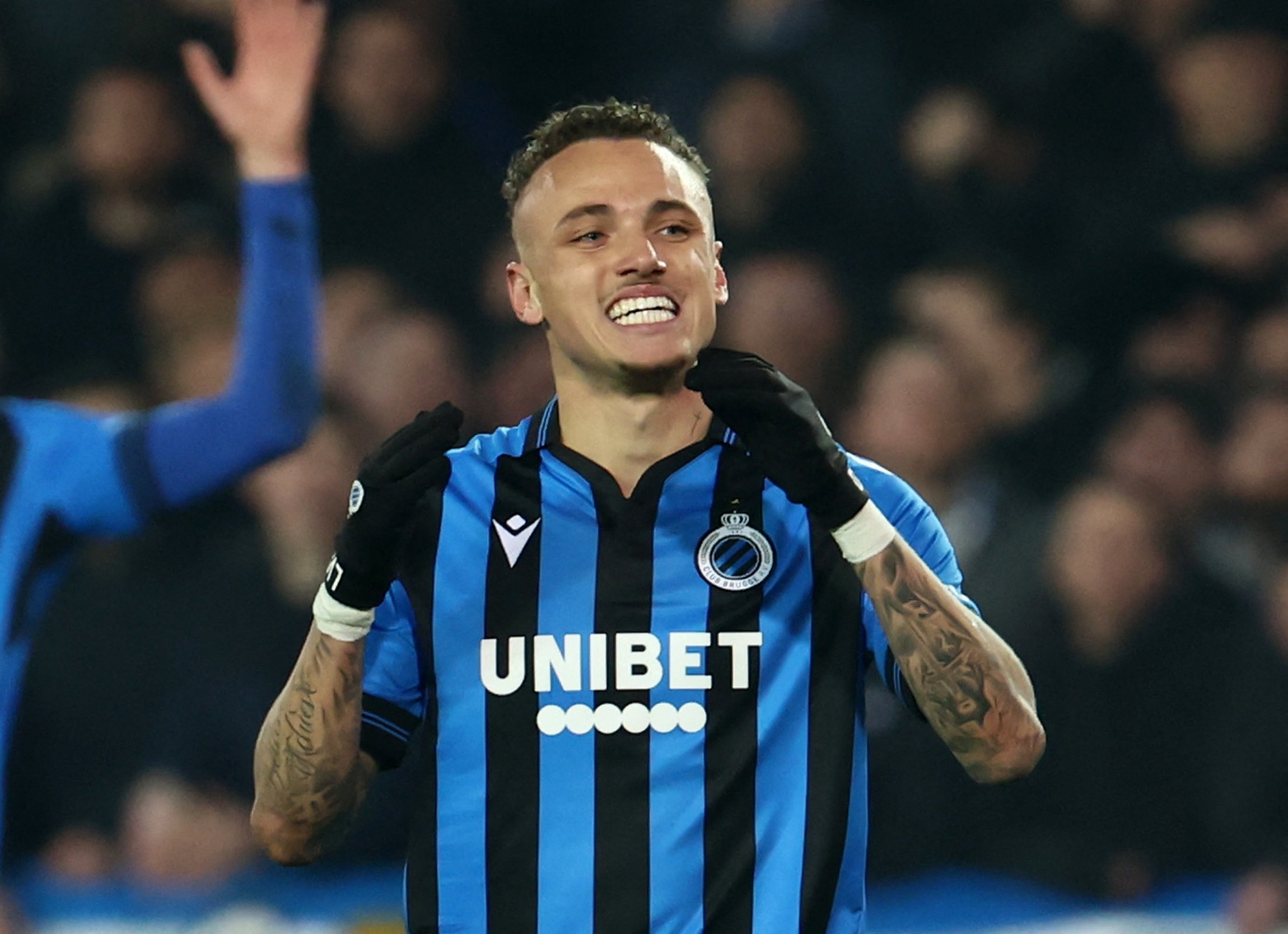 Ngoai hang Anh anh 1