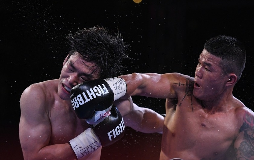 Truong Dinh Hoang bao ve dai WBA chau A voi vo si Han Quoc hinh anh