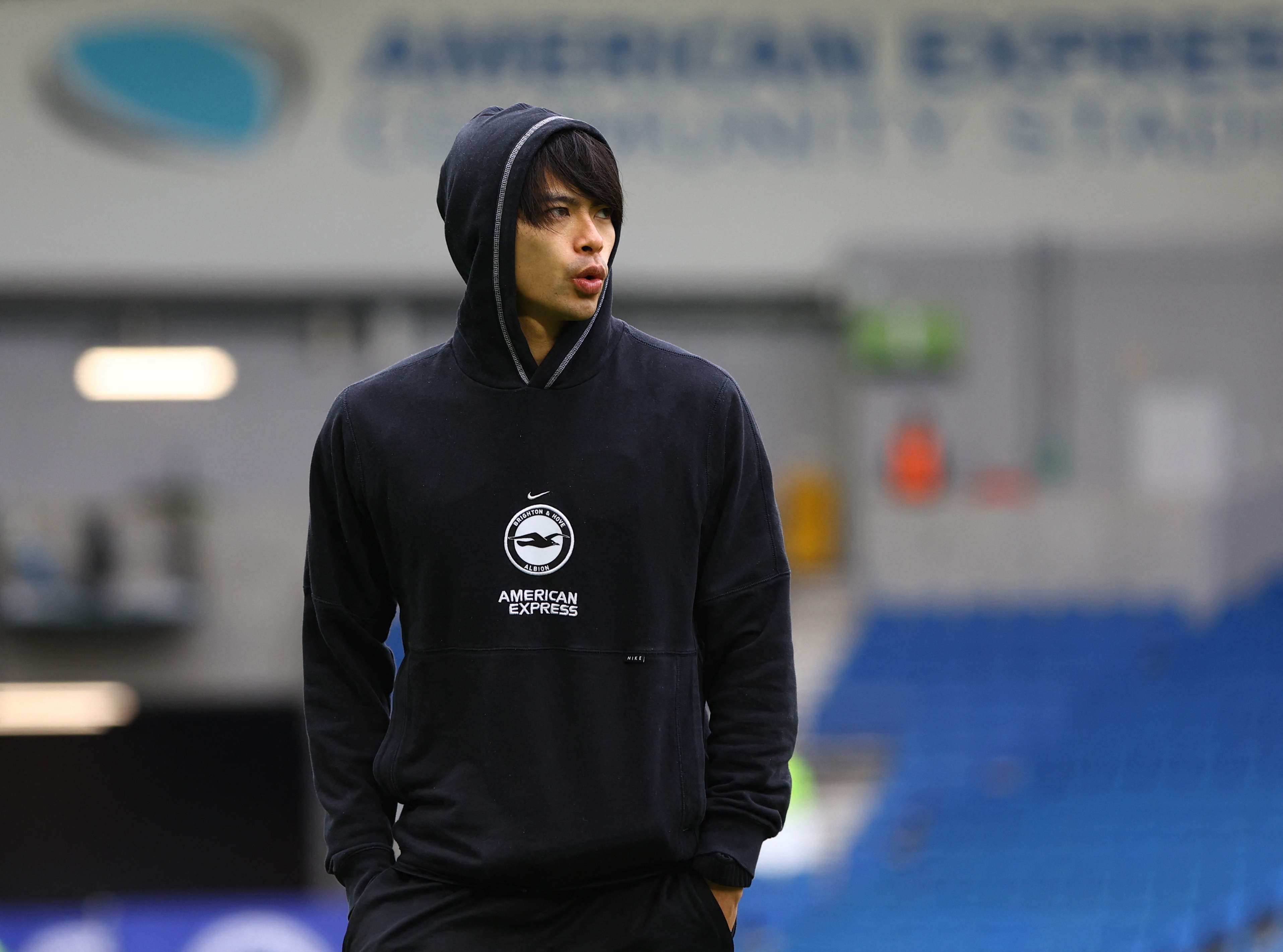 Man City muon chieu mo Mitoma hinh anh