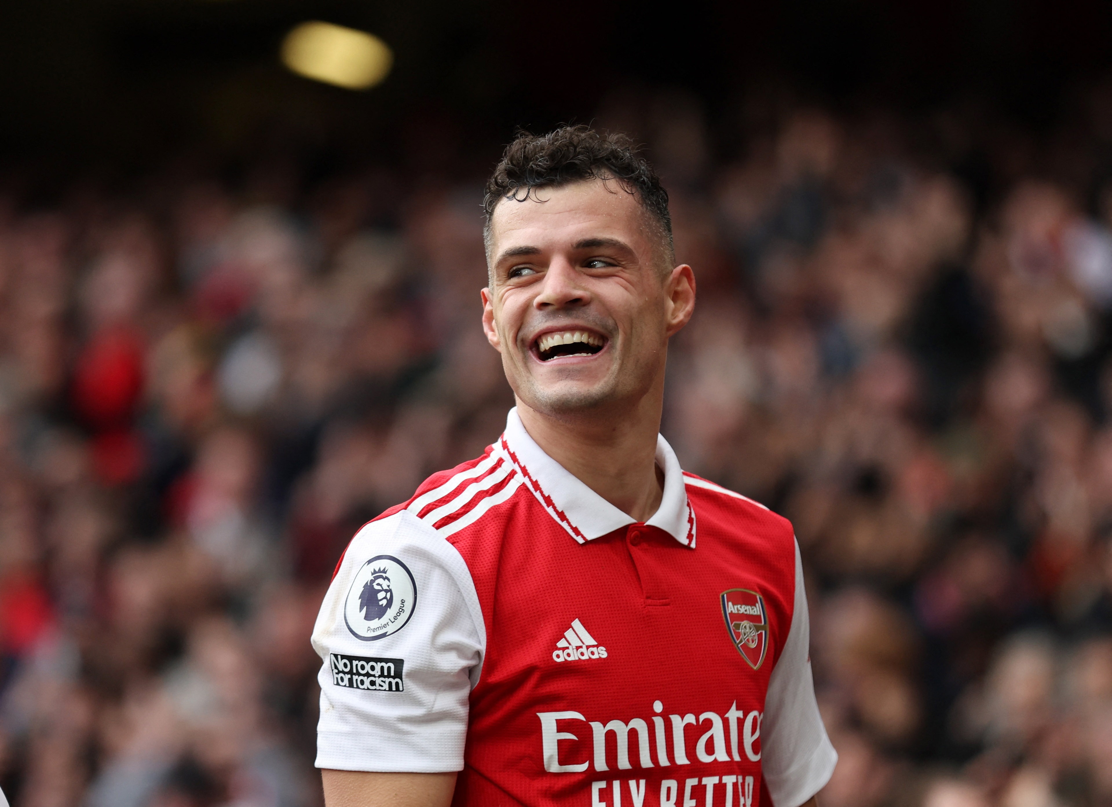 Arsenal lap thanh tich chua tung co o Ngoai hang Anh hinh anh