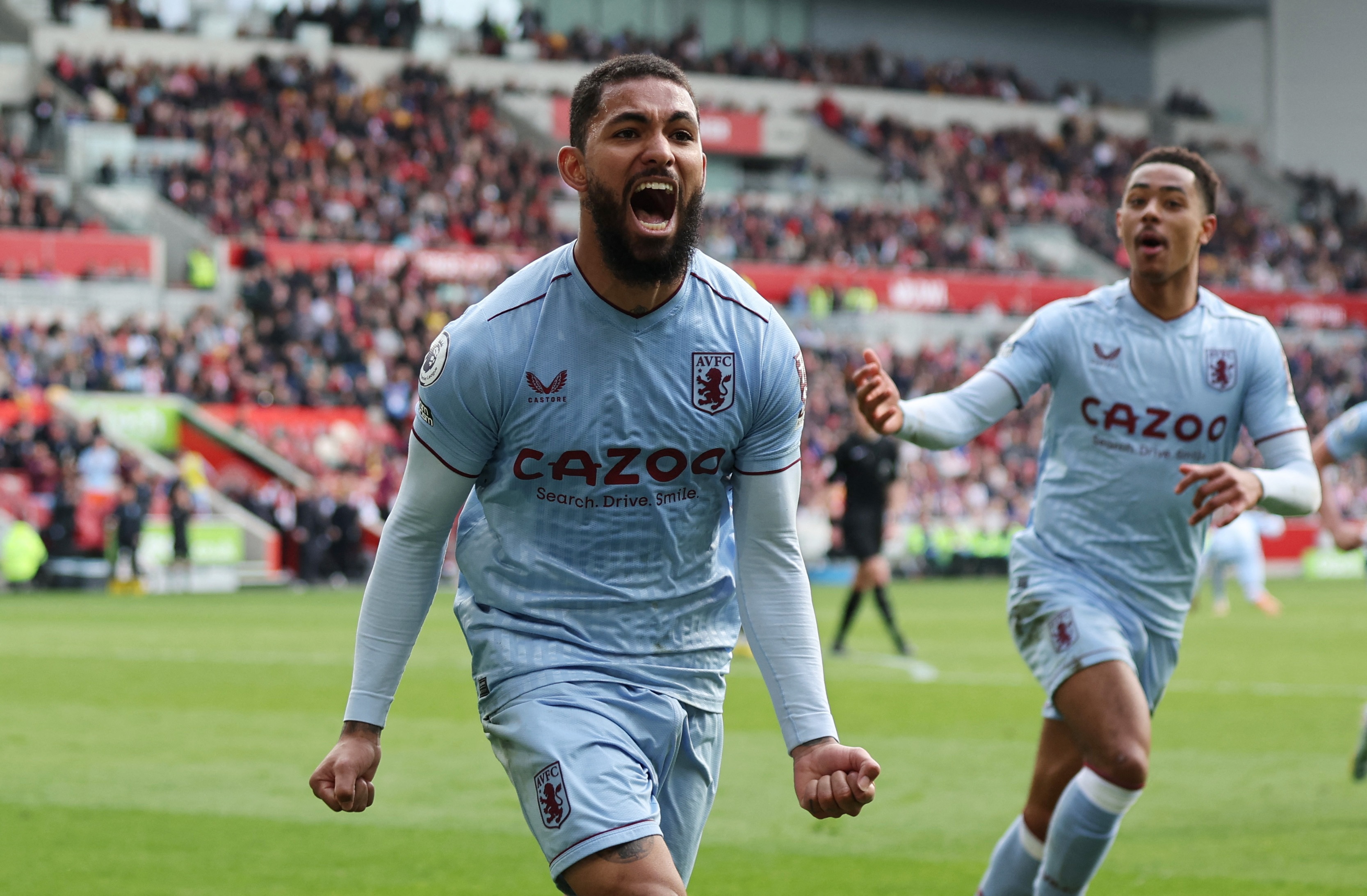 Aston Villa san sang gay soc trong cuoc dua top 4 hinh anh