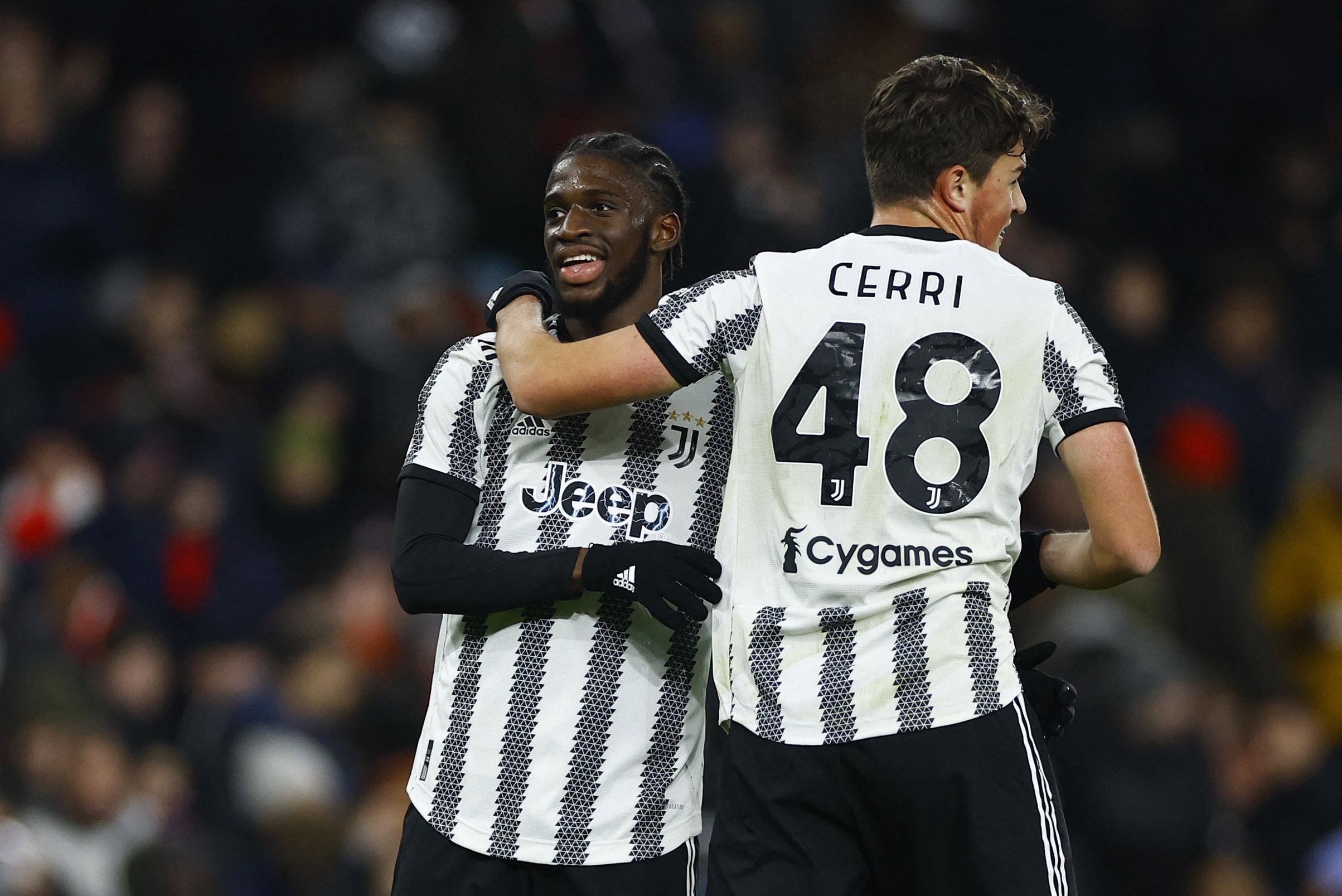 Juventus nam loi the trong cuoc dua top 4 hinh anh