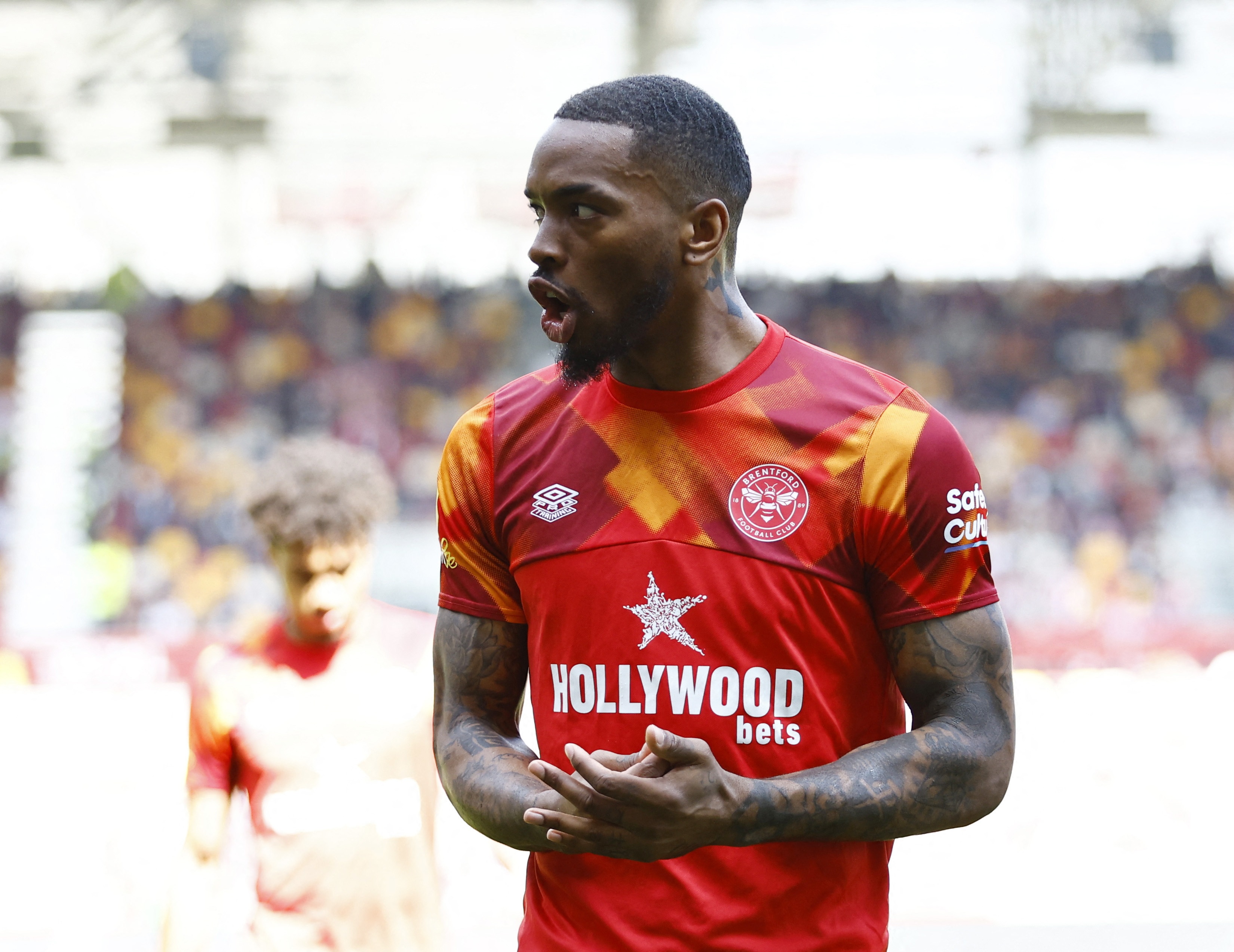 Nguyen nhan MU tu choi Toney hinh anh