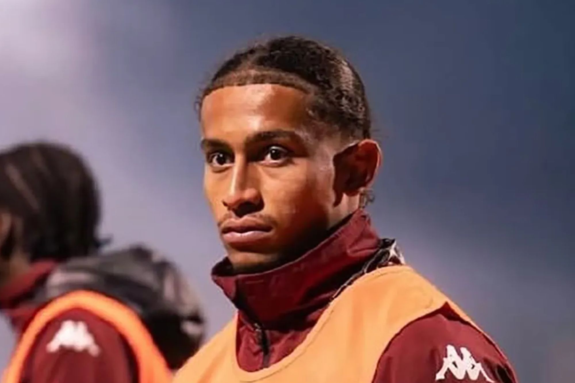 Cau thu Phap bong nang trong vu hoa hoan khien 47 nguoi thiet mang hinh anh