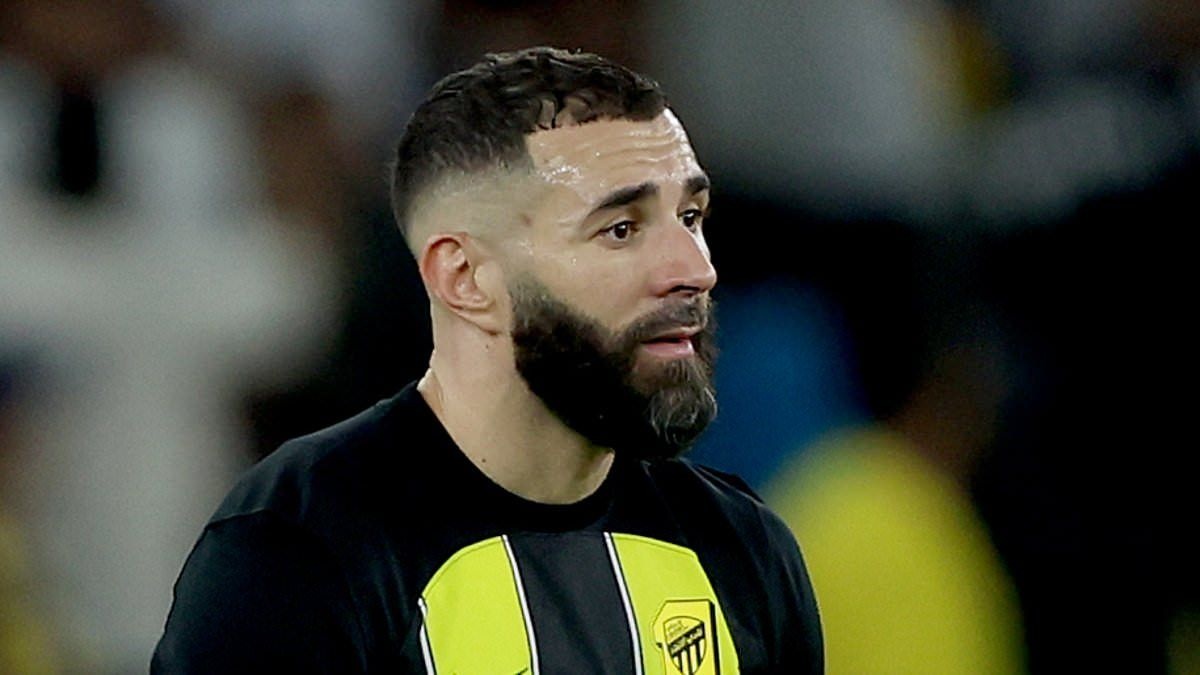 Chuyen gi dang xay ra voi Benzema hinh anh