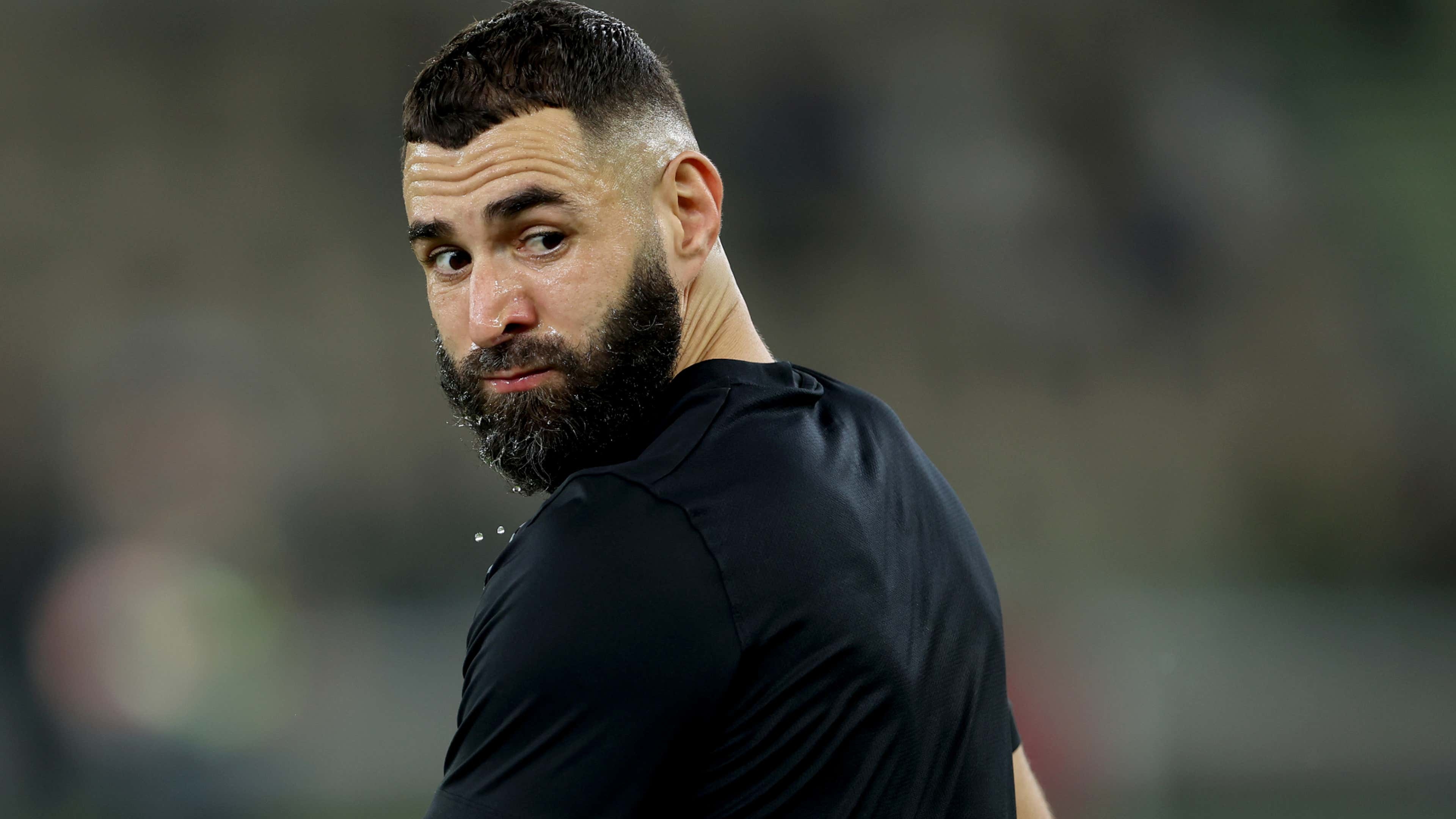 Luong Benzema giam 20 lan neu roi Saudi Arabia hinh anh