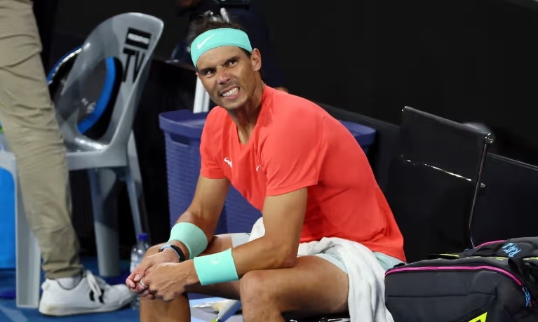 Nadal bo lo Australian Open 2024 hinh anh