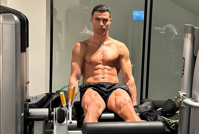 Co bap dang kinh ngac cua Ronaldo hinh anh