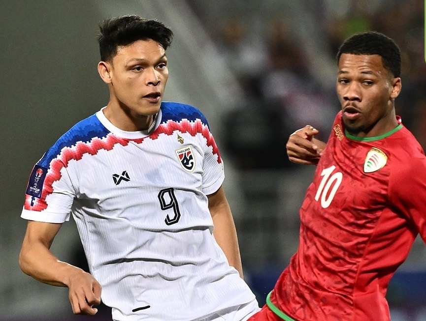 Tuyen Thai Lan dat mot chan vao vong 16 doi Asian Cup hinh anh