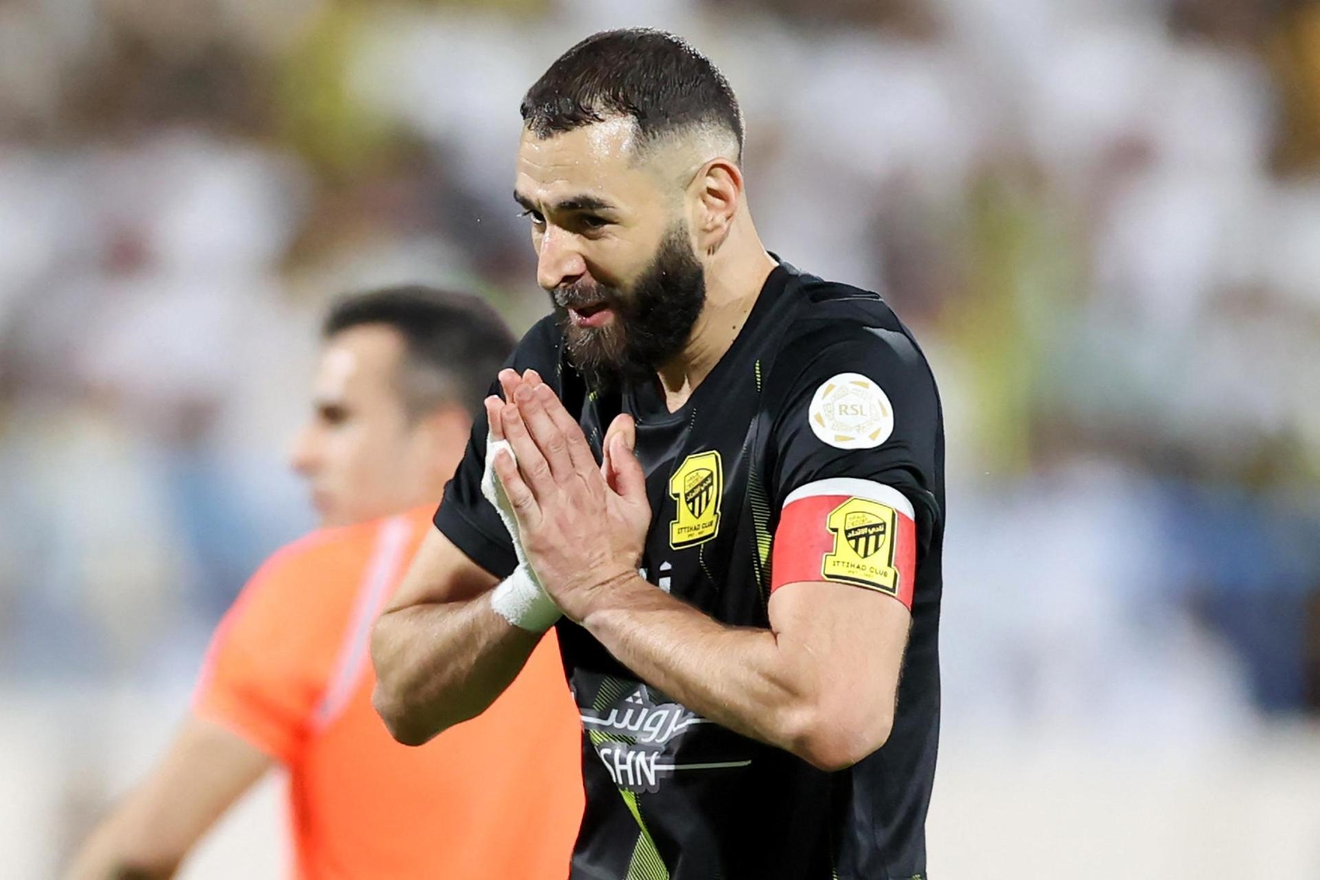 Benzema bi Al Ittihad loai khoi doi hinh hinh anh