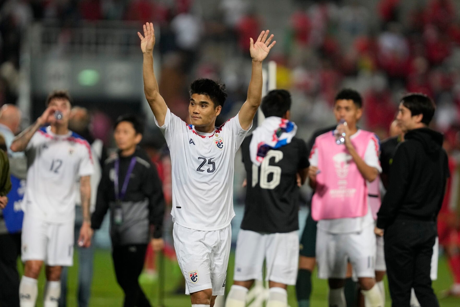 Tuyen Thai Lan xung danh so mot Dong Nam A hinh anh