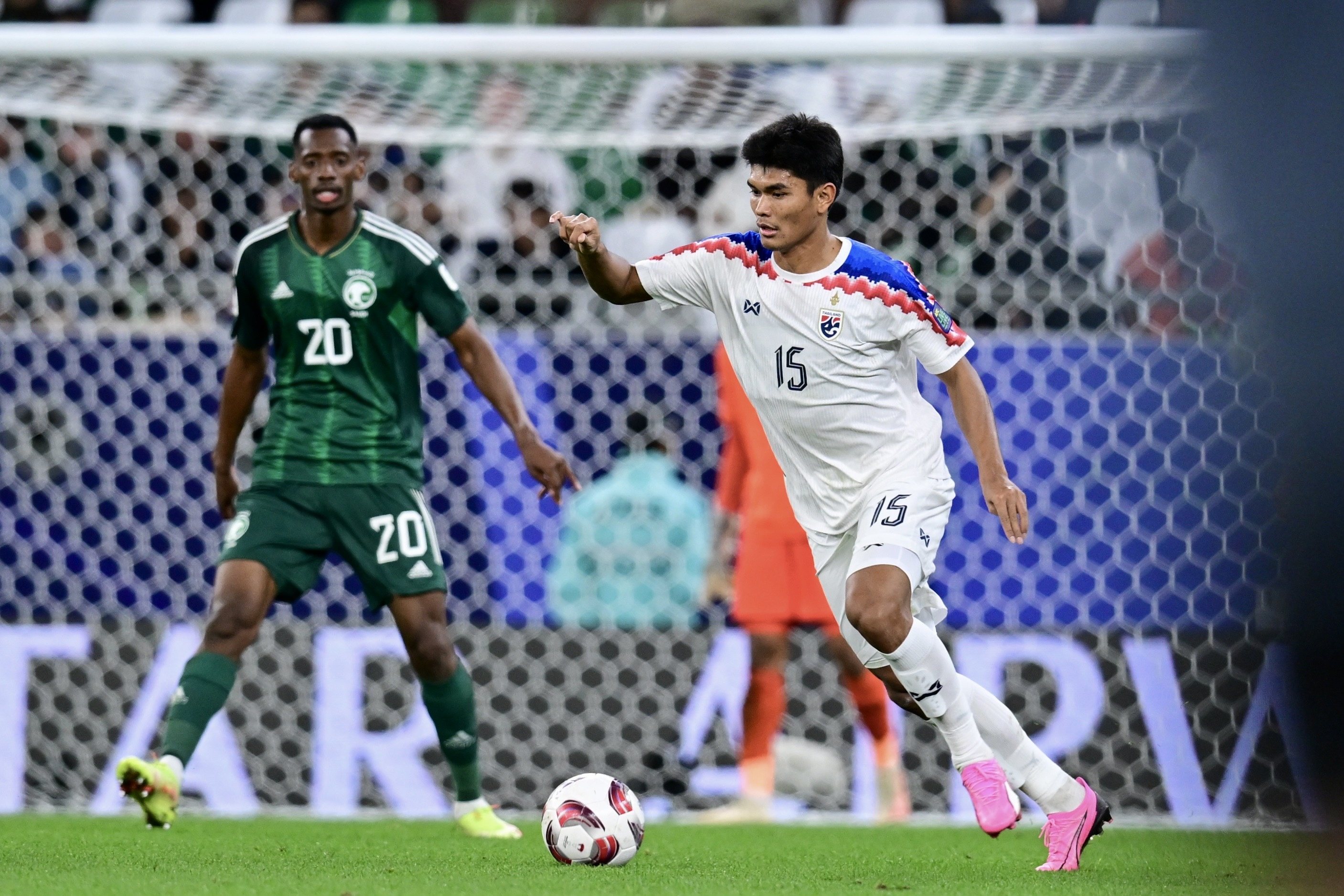 Tuyen Thai Lan tao thanh tich kho tin tai Asian Cup 2023 hinh anh