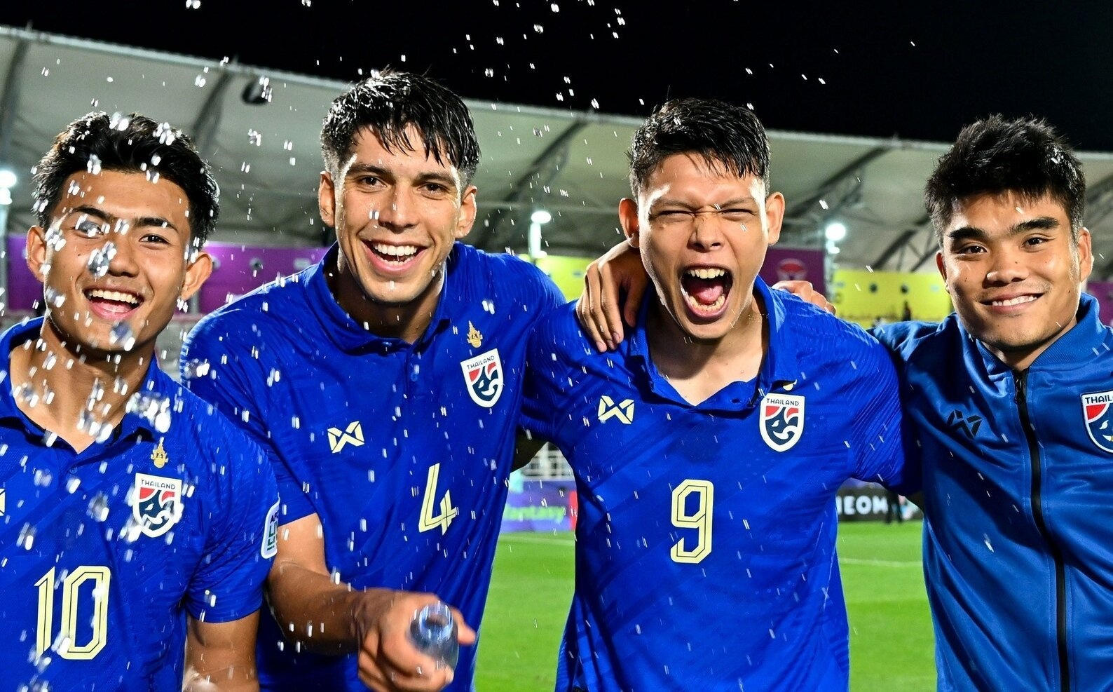 Co hoi de Thai Lan va Indonesia vo dich Asian Cup la bao nhieu? hinh anh