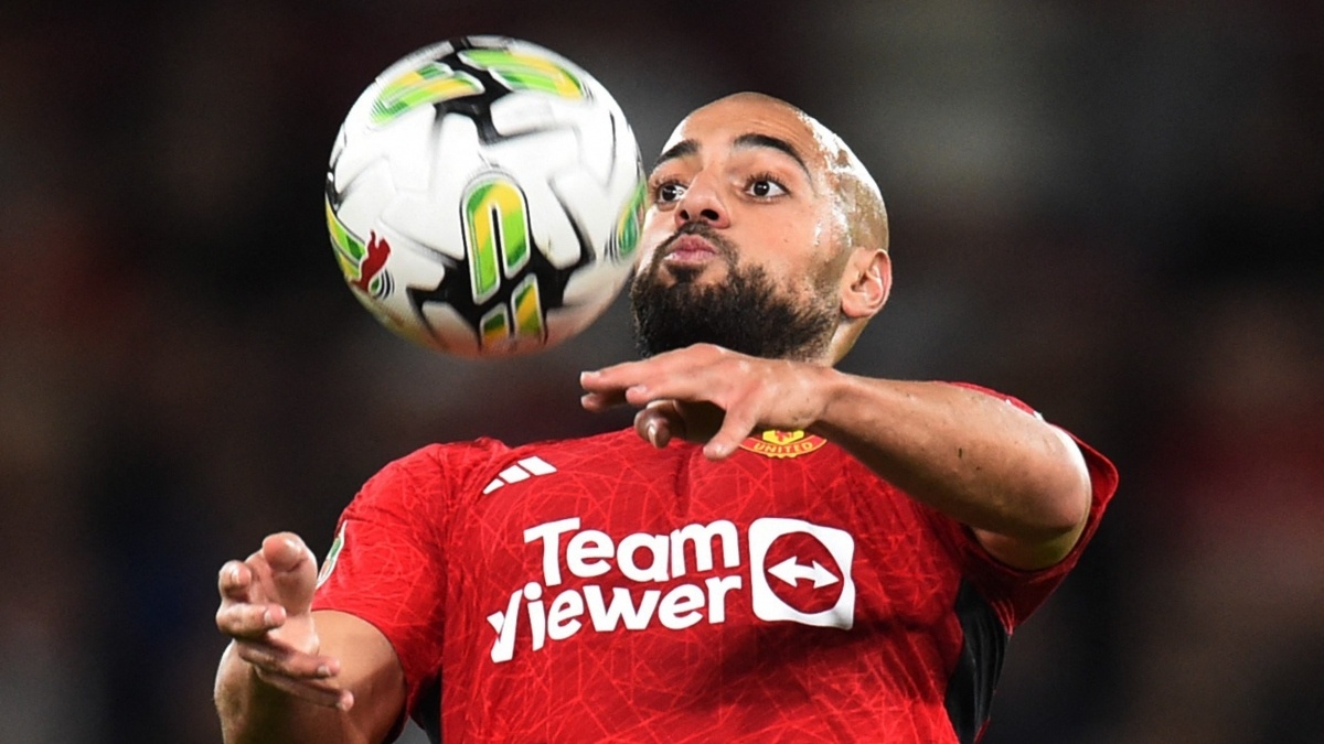 Amrabat vo mong hinh anh