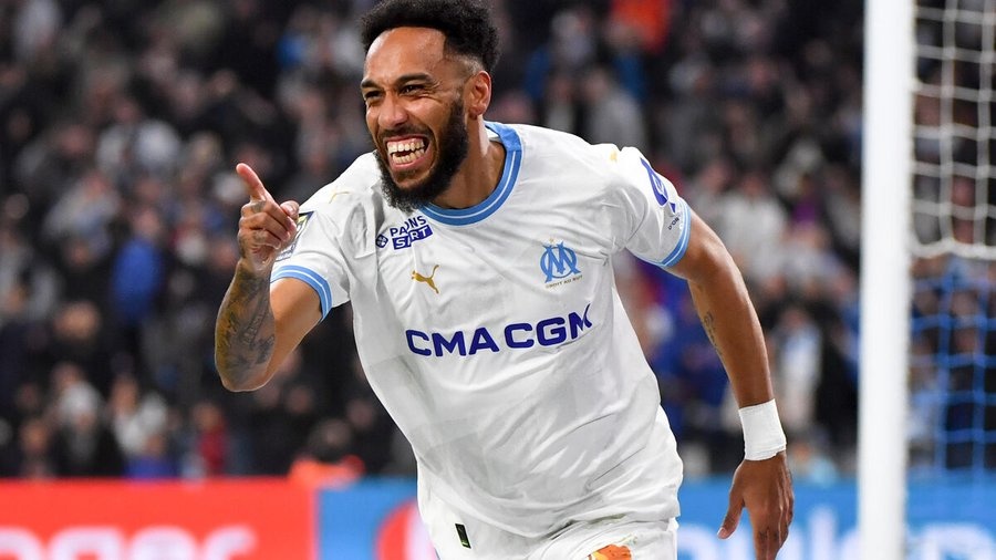 Aubameyang qua dang so hinh anh