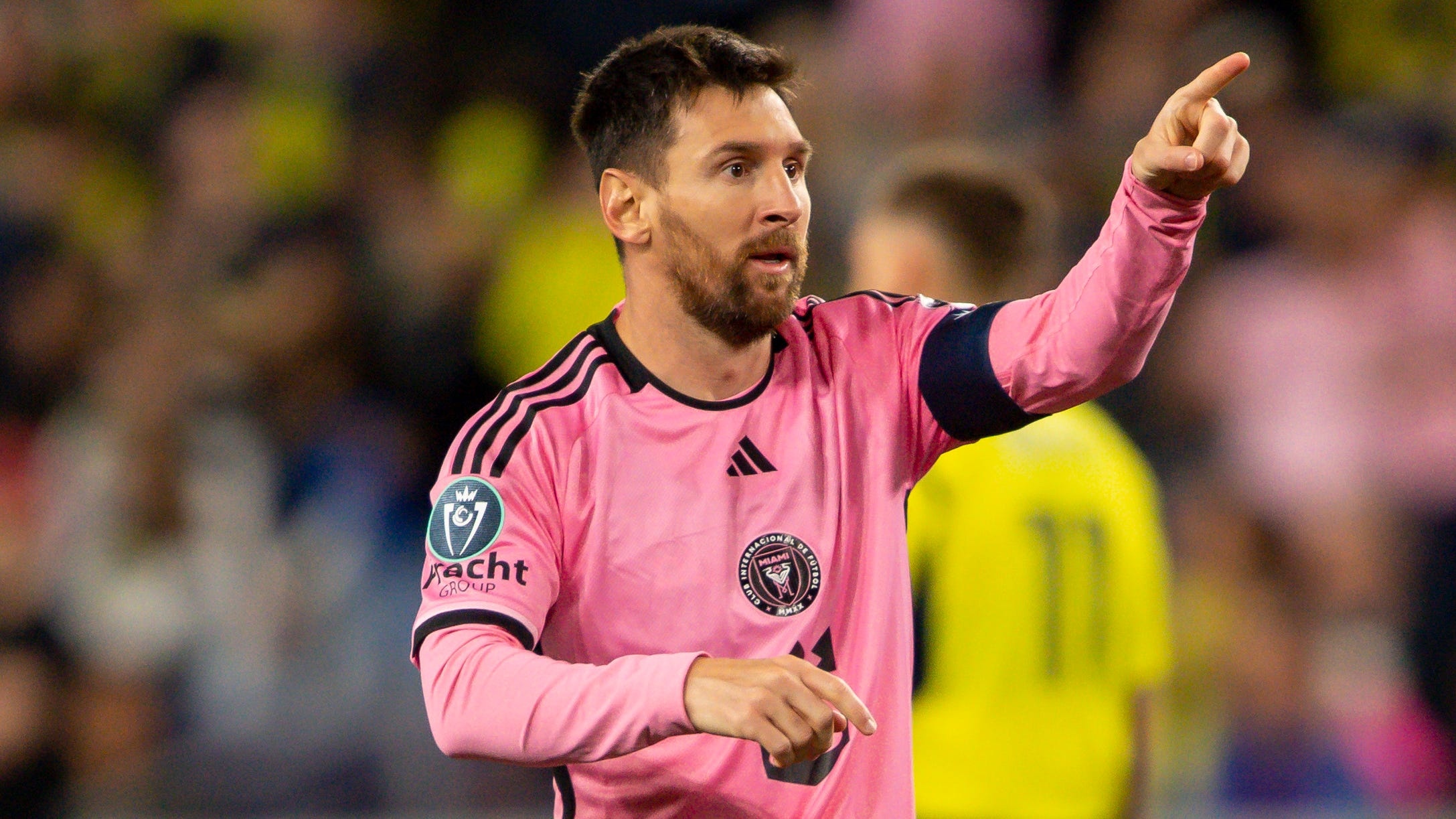 Messi giup Inter Miami kiem bon tien hinh anh