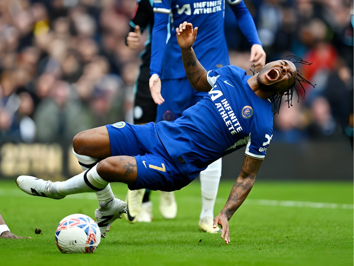 Sterling gay phan no trong chien thang cua Chelsea hinh anh