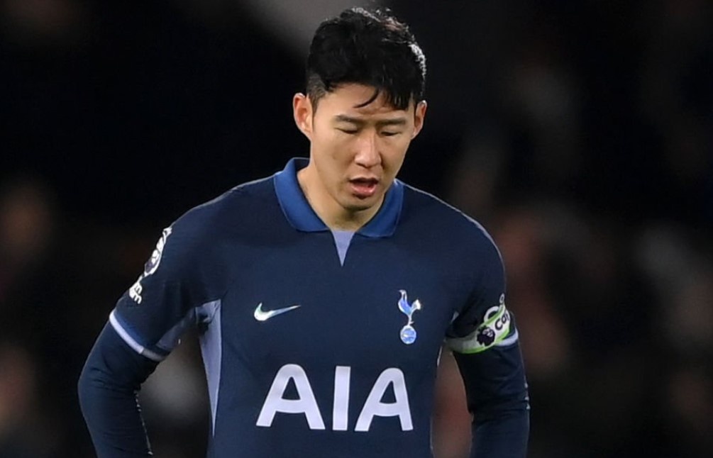 Tottenham thua soc, MU thap lai hy vong vao top 5 hinh anh