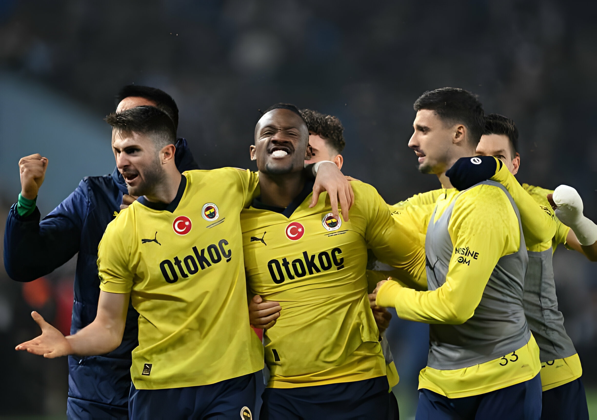 Cau thu danh CDV anh 1