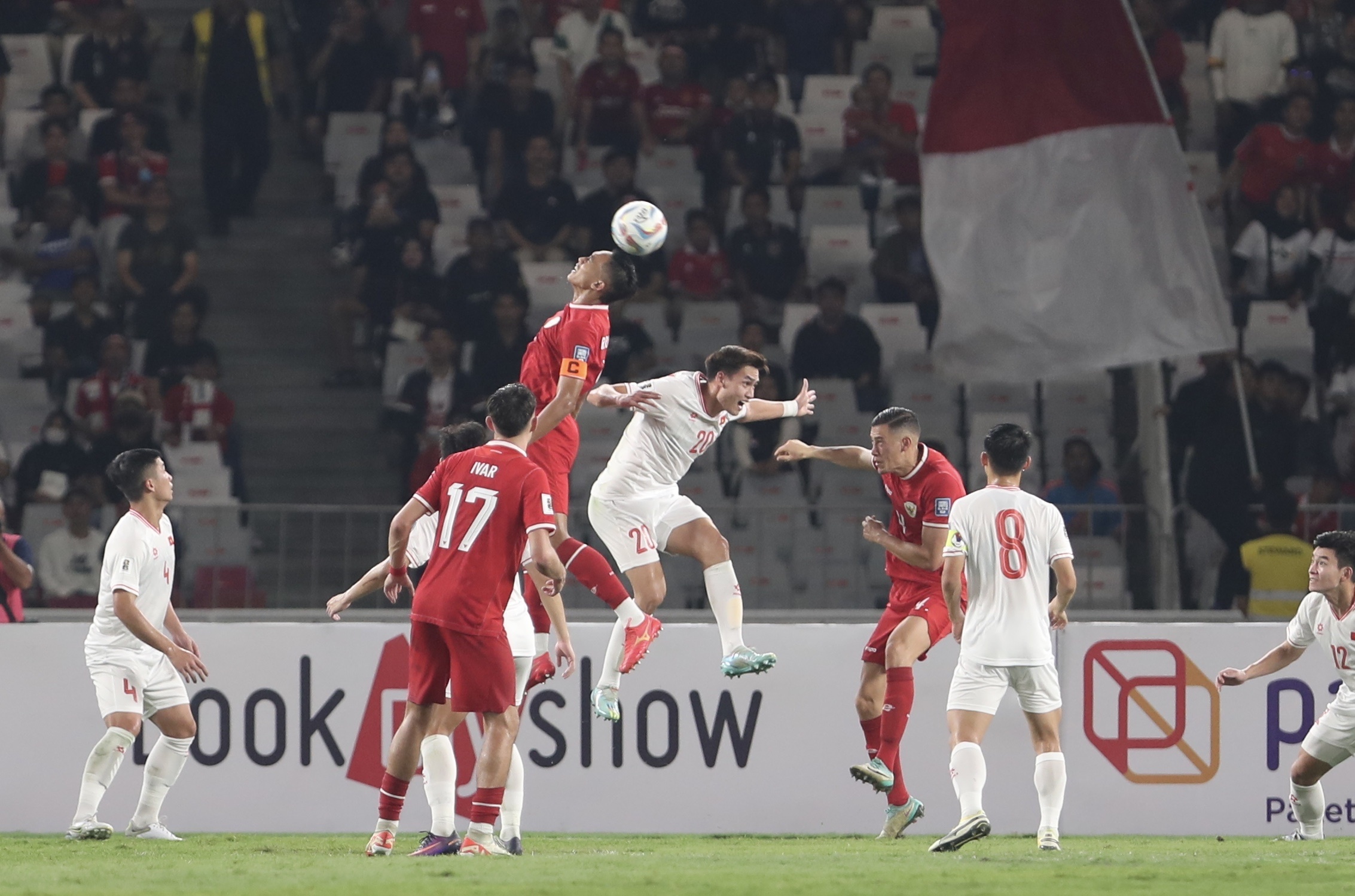 Viet Nam thua Indonesia anh 2