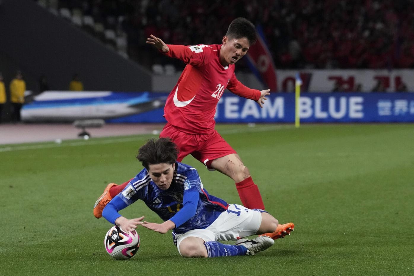 Tuyen Nhat Ban thang Trieu Tien 1-0 hinh anh