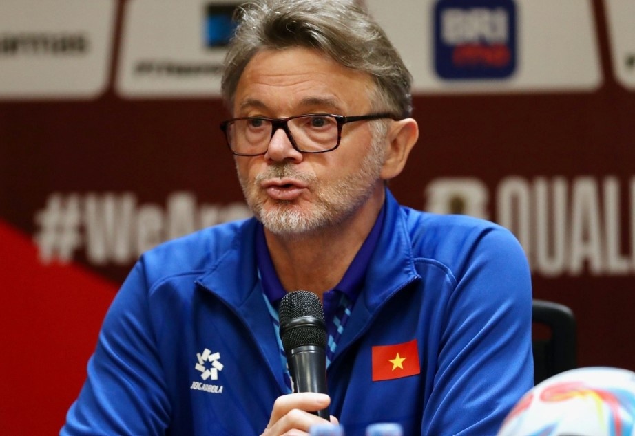 HLV Troussier da sai hinh anh