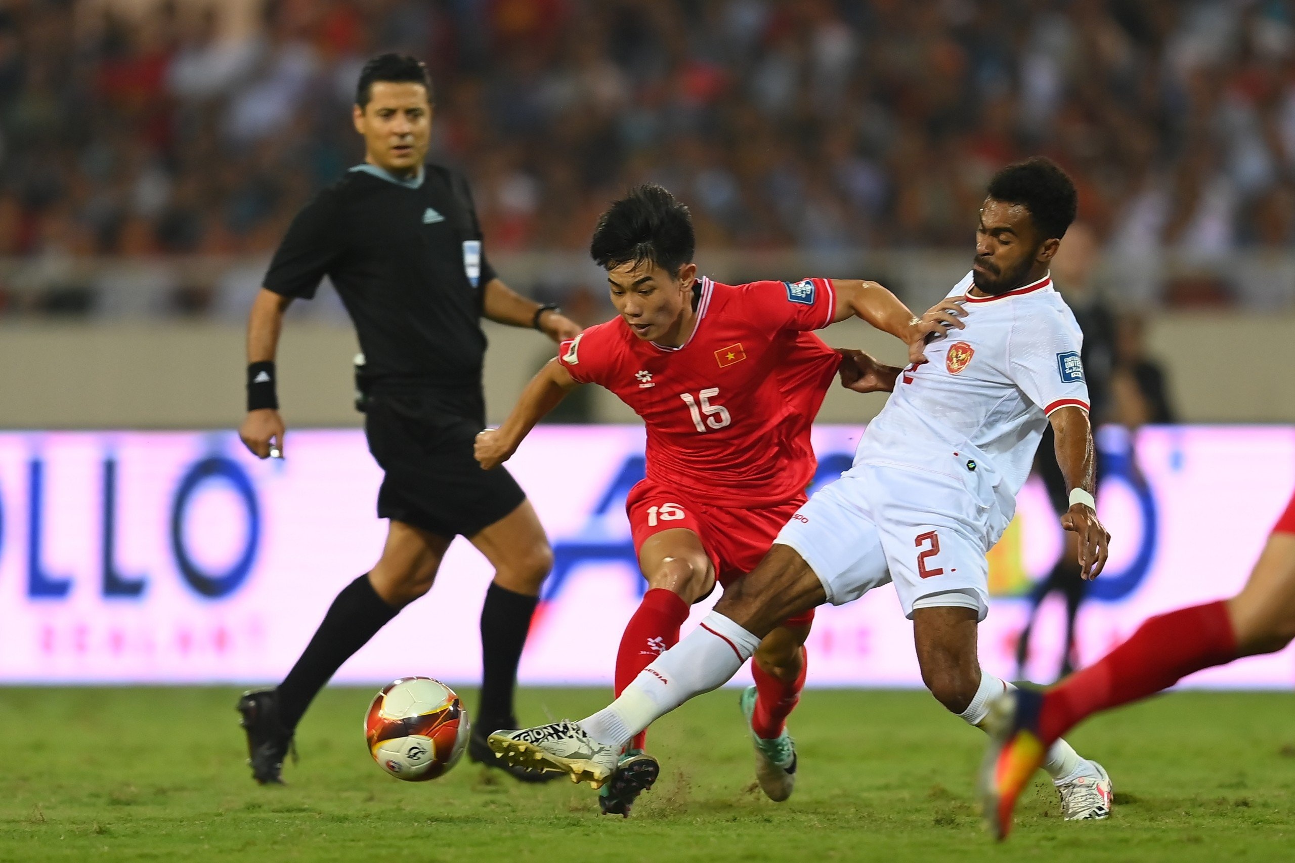 Troussier tham bai anh 2