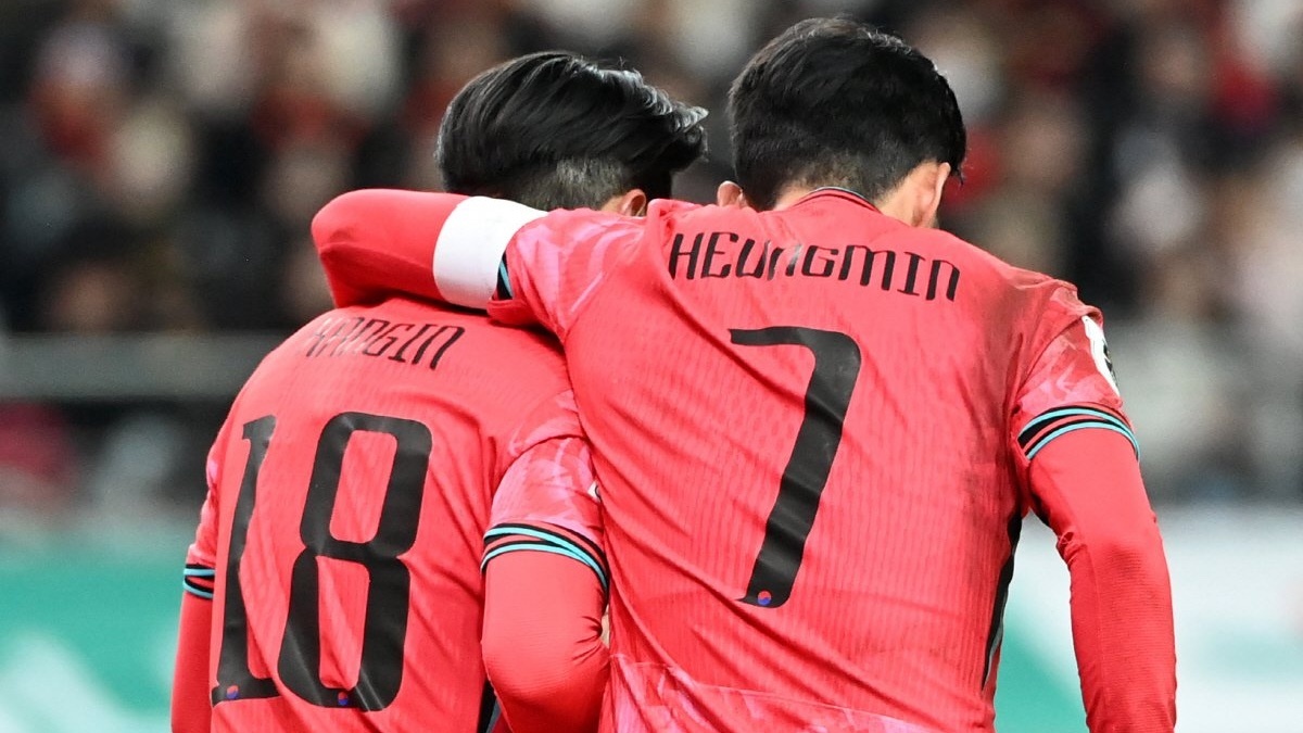 Pha phoi hop giua Lee Kang-in va Son Heung-min gay sot hinh anh