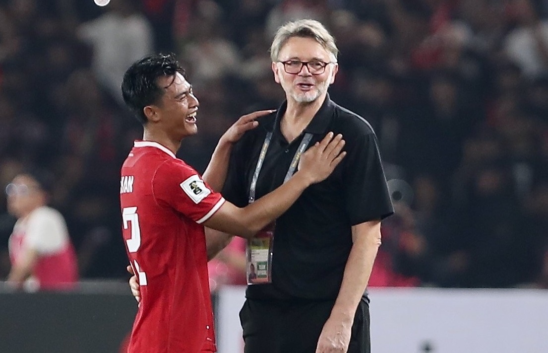 HLV Troussier va tuyen Viet Nam: Sai ngay tu dau hinh anh