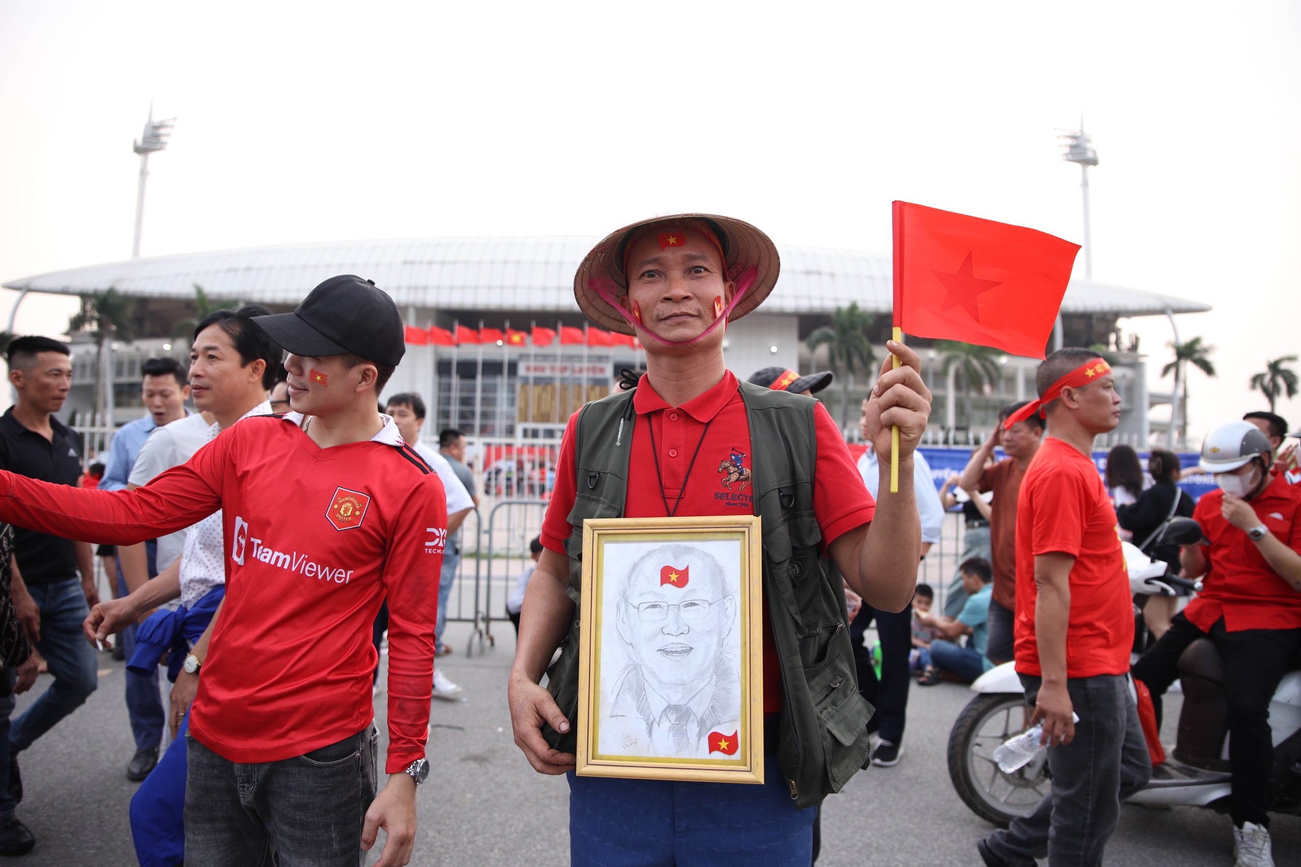 CDV dem anh Park Hang-seo co vu Viet Nam hinh anh