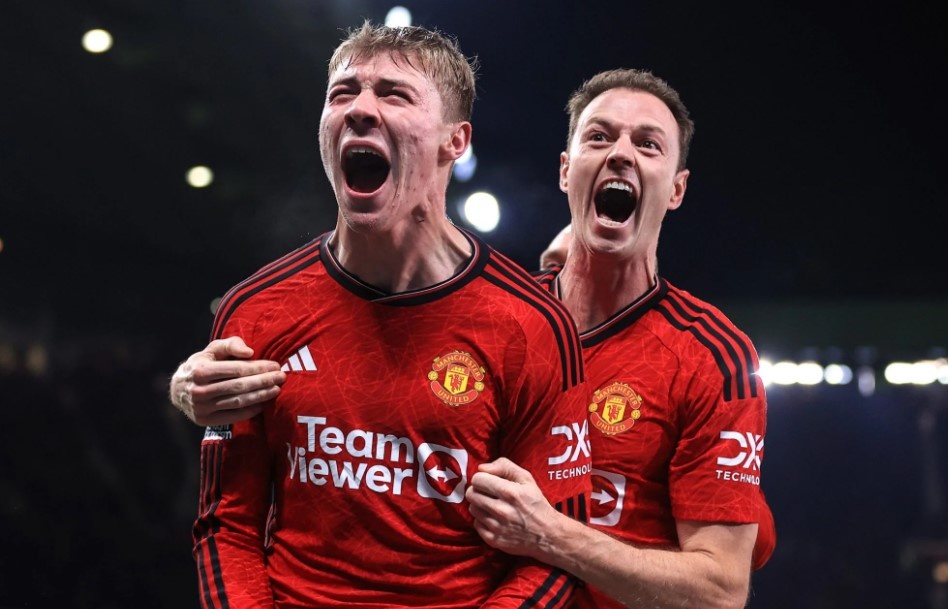 Sao MU hat vang Haaland khoi doi hinh hay nhat Premier League 2024 hinh anh