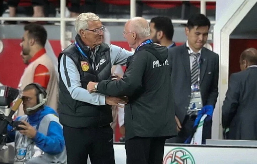 Tim HLV ngoai cho tuyen Viet Nam: Dang cap chau Au chua chac tot hinh anh