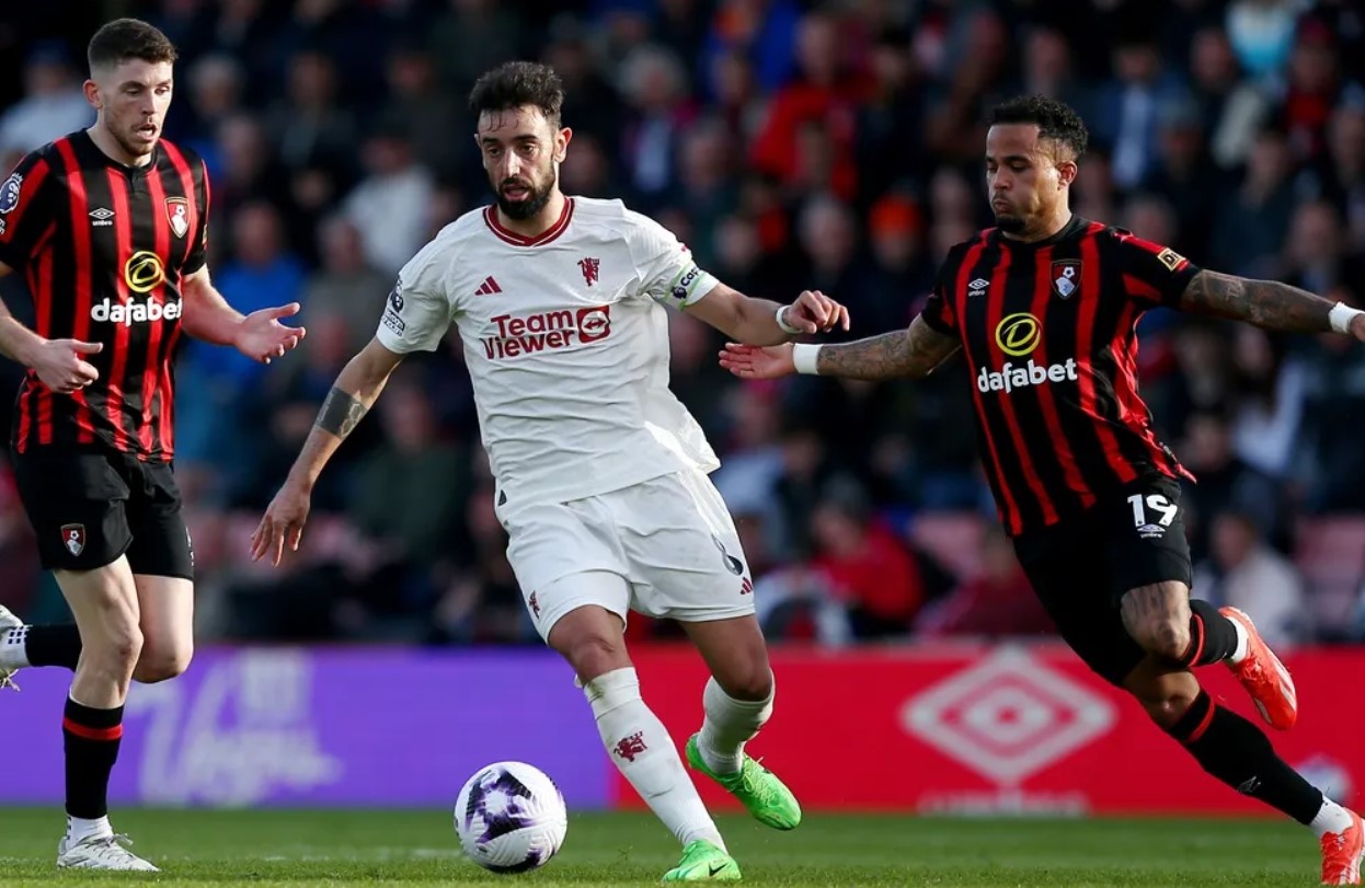 Diem bat thuong trong tran hoa cua MU hinh anh