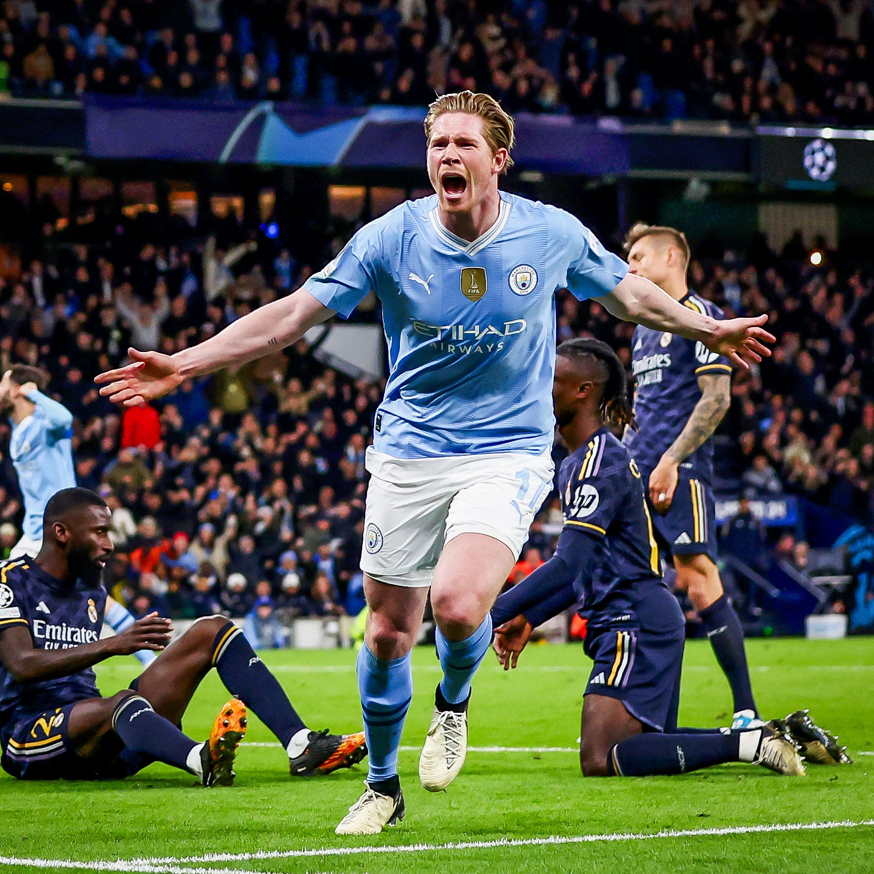 Man City dau Real anh 2