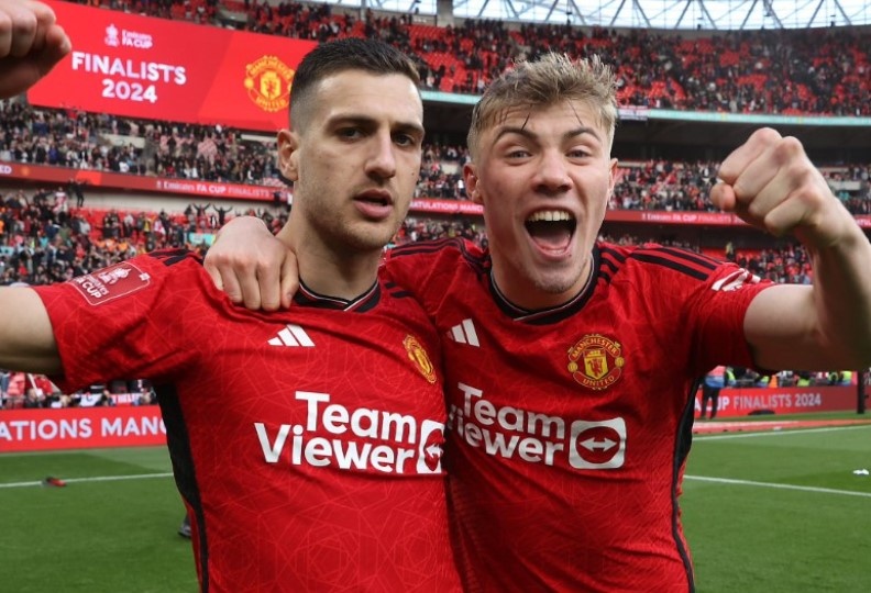 Canh tuong kho tin sau tran thang cua MU hinh anh