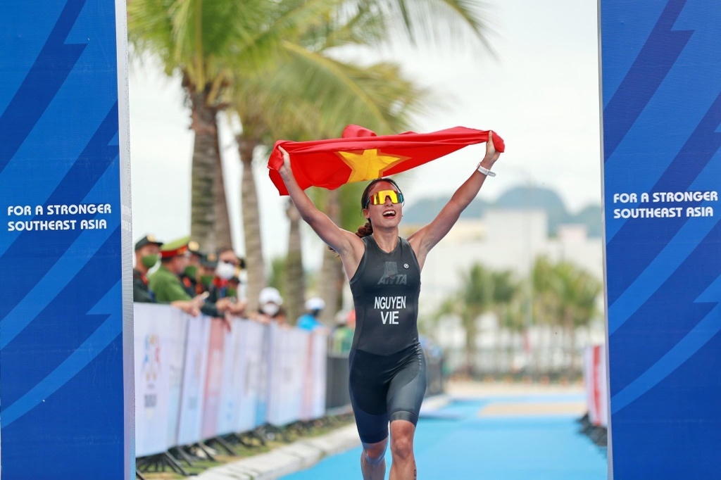 Ra doi Lien doan Triathlon Viet Nam hinh anh