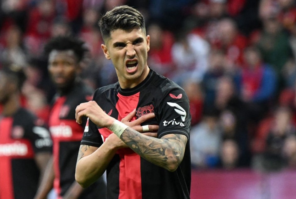 Leverkusen lai thoat thua theo kich ban kho tin hinh anh