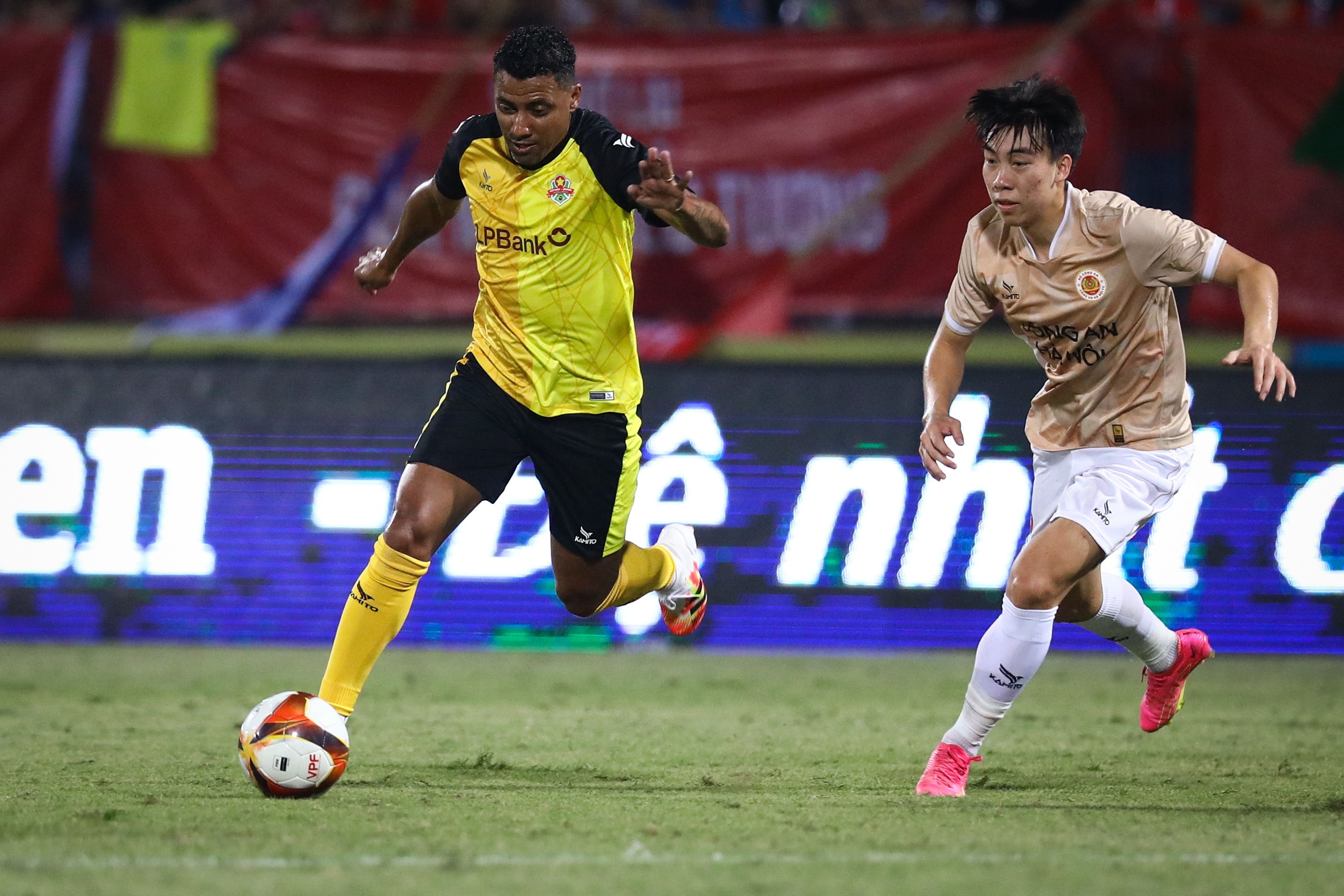 Bui Hoang Viet Anh anh 1