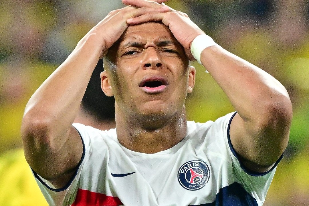 Thoi quen xau lam hai PSG hinh anh