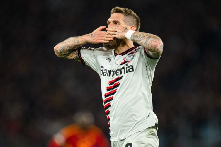 Leverkusen dau Roma anh 1