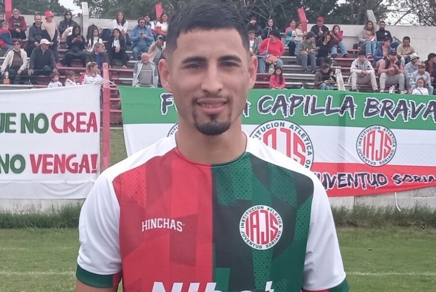 HLV Bielsa gay soc o tuyen Uruguay hinh anh