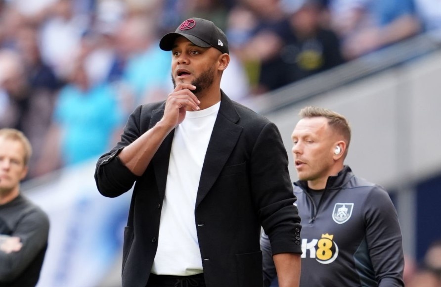 CLB Premier League thu 2 xuong hang hinh anh