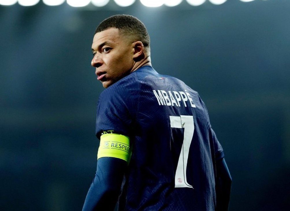 Phan ung cua PSG truoc viec Mbappe roi di hinh anh