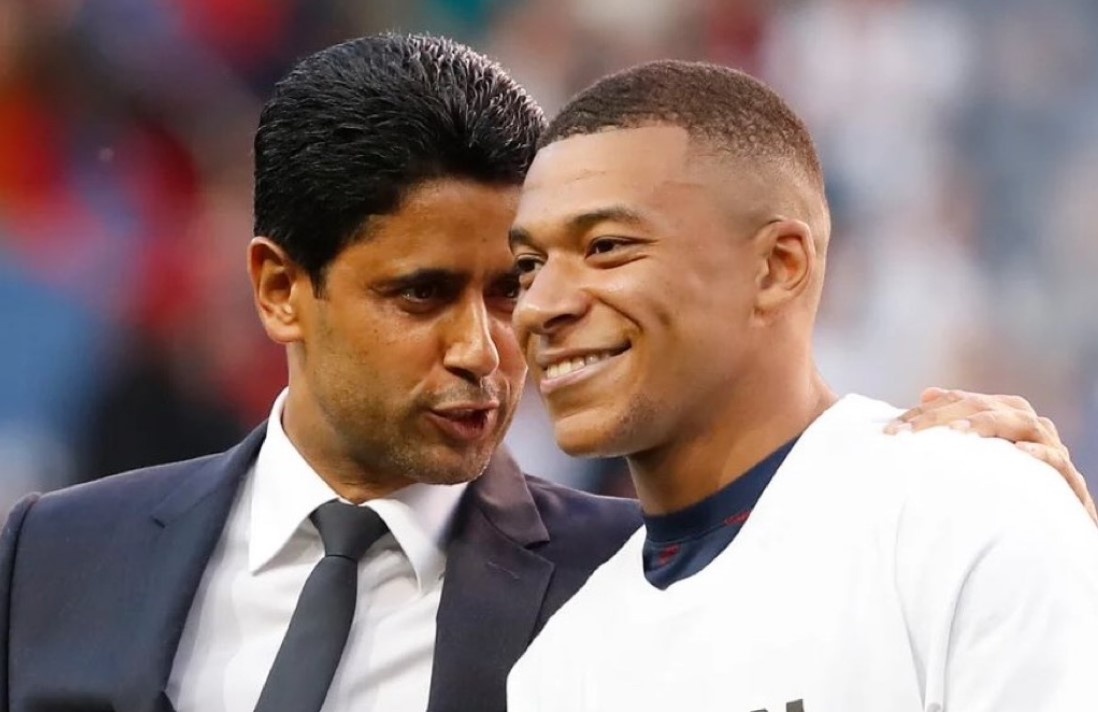 Mbappe cai nhau voi chu tich PSG hinh anh
