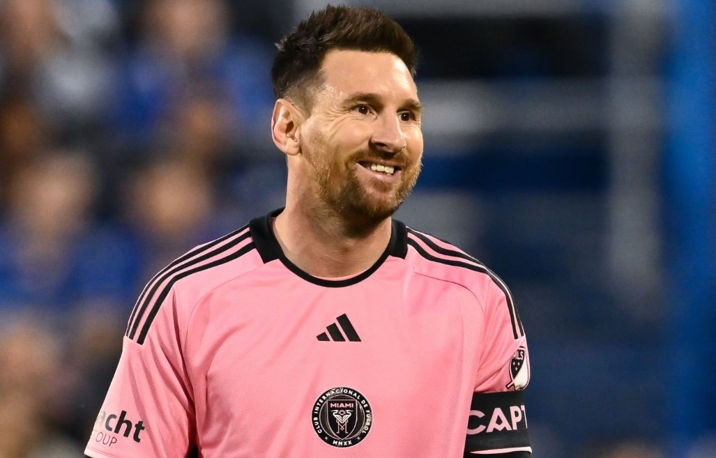 Bat ngo voi muc luong cua Messi hinh anh