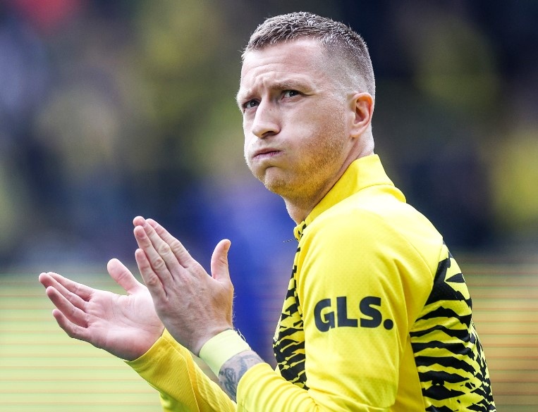 Khoanh khac xuc dong trong ngay Reus chia tay Signal Iduna Park hinh anh