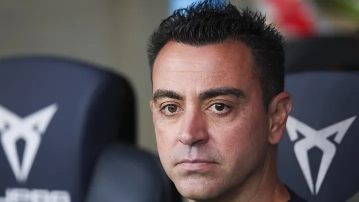 Barcelona chia tay Xavi hinh anh