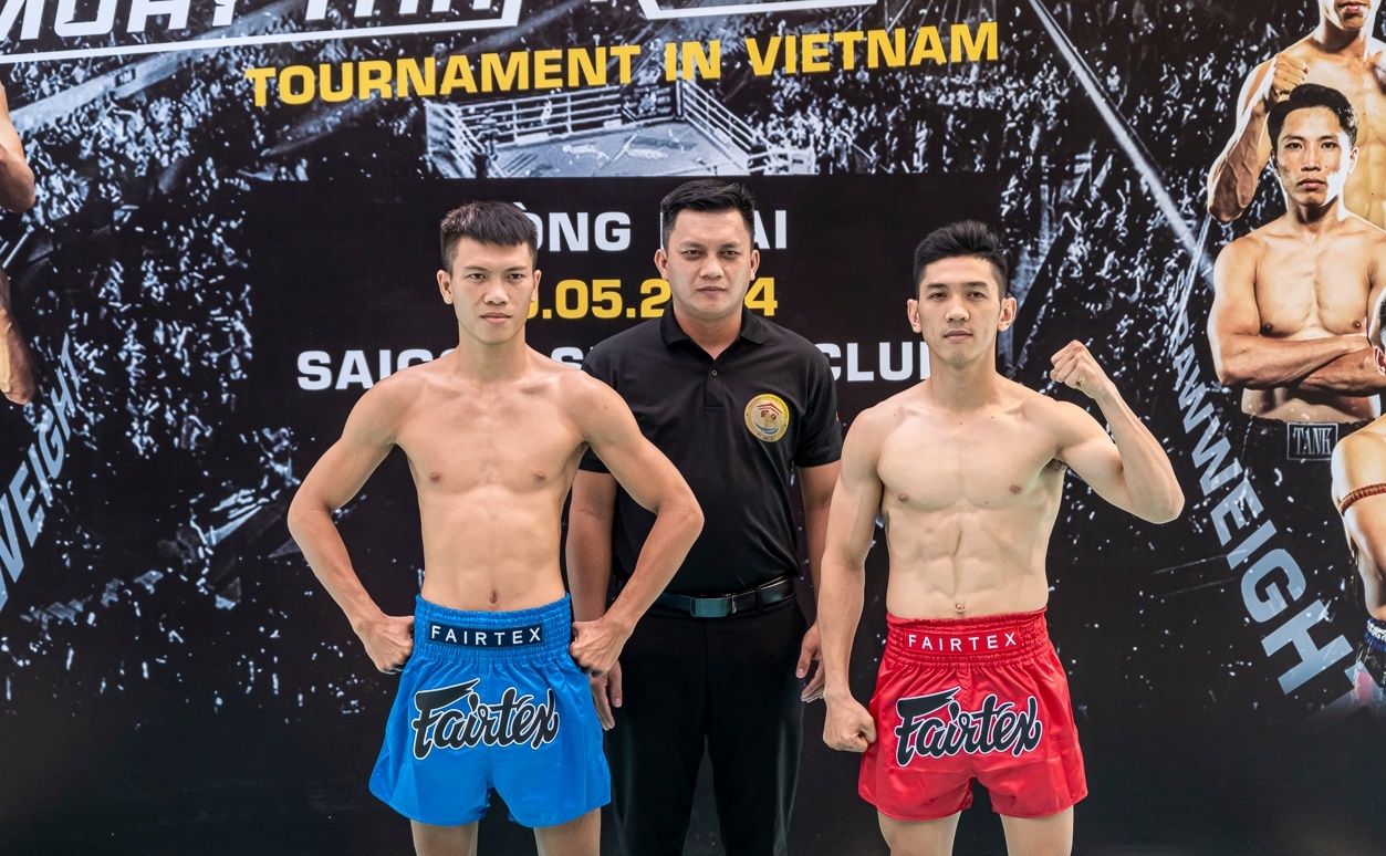 Lo dien 8 cap dau Muay Thai Road To ONE hinh anh
