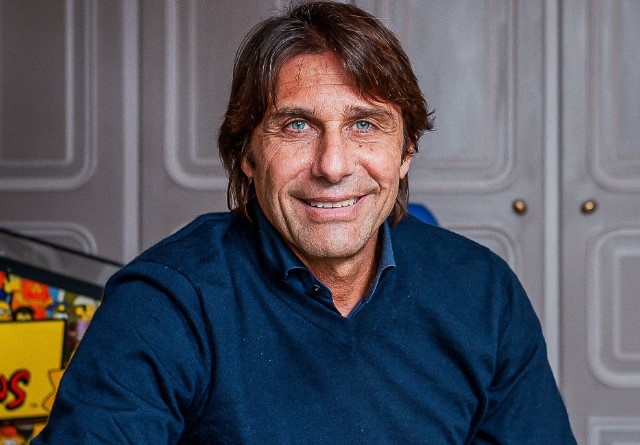 HLV Conte tai xuat hinh anh